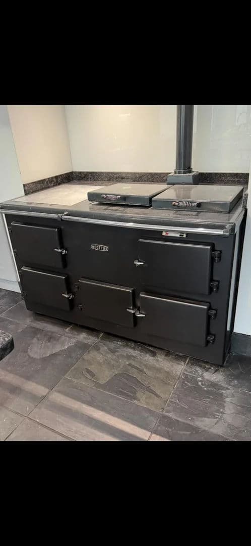 AGA range refinished in matte black – after