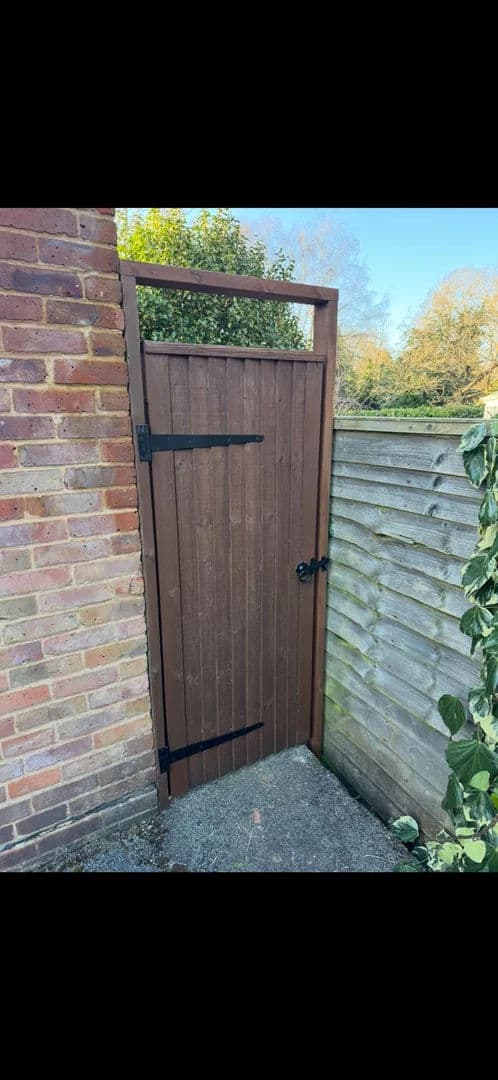 Garden gate replacement – after