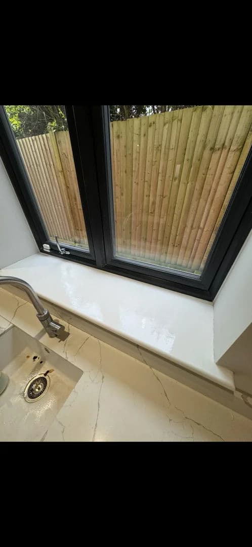 Window and stone counter cleaned – after
